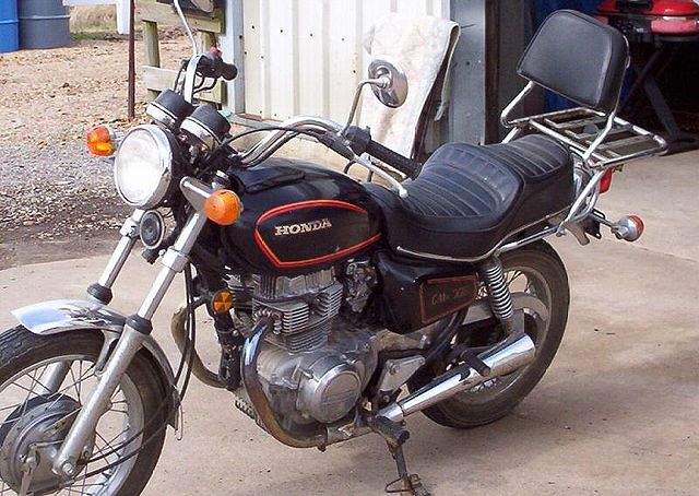 1981 Honda cm400e