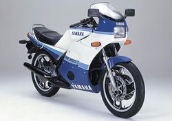 Yamaha-rz-350rr-1984-1986-2.jpg