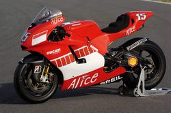 Ducati-Desmosedici-GP6--1.jpg