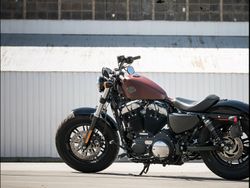 Harley-davidson-forty-eight-2-2018-0.jpg