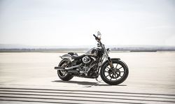 Harley-davidson-breakout-2-2014-2014-2.jpg