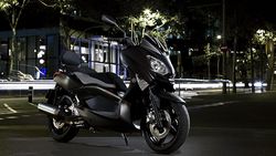 Yamaha-x-max-125-sport-2-2012-2012-1.jpg