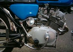 1968-Honda-Scrambler-CL175-Blue-1857-3.jpg