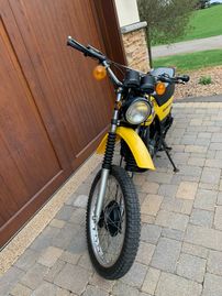Yamaha DT400 - CycleChaos