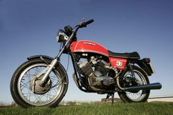 Moto-morini-3-12-touring-1973-1977-3.jpg