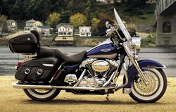 Harley-davidson-road-king-classic-2-2006-2006-2.jpg