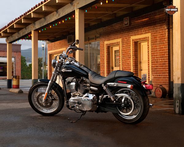 2013 Harley Davidson Super Glide Custom