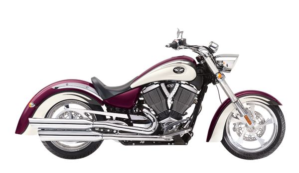 2009 Victory Kingpin Low
