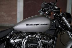 Harley-Breakout 18 1.jpg