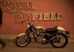 Royal-Enfield-Chrome-Cafe-Racer-13.jpg